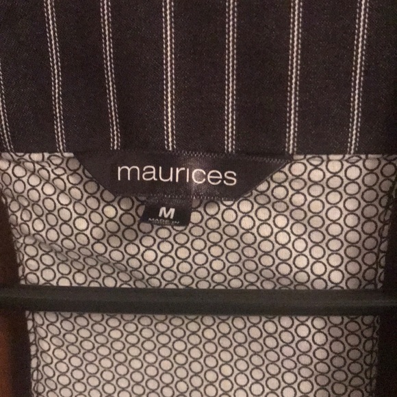 Maurices vest - Picture 2 of 3